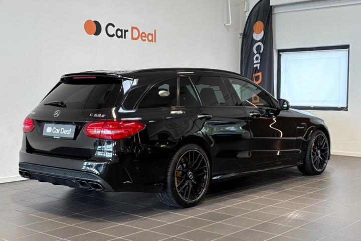 Sort Mercedes C63 fra 2017