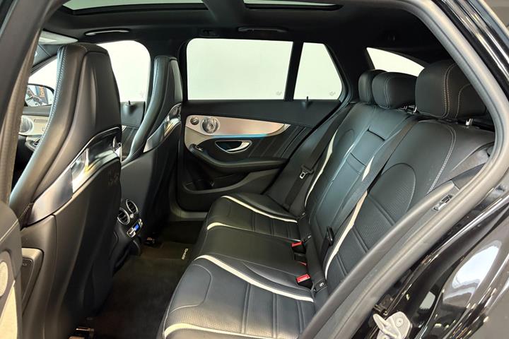 Sort Mercedes C63 fra 2017