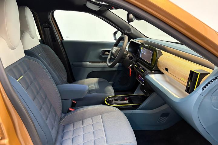 Orange Fiat Grande Panda fra 2026