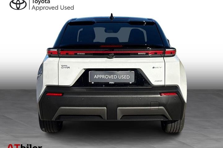 Hvid Toyota C-HR+ fra 2026