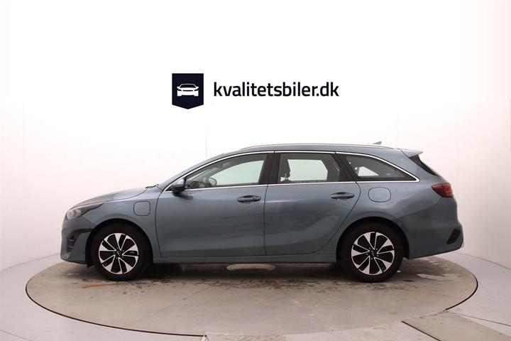 Grå Kia Ceed fra 2023