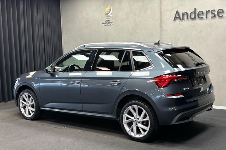 Grå Skoda Kamiq fra 2021