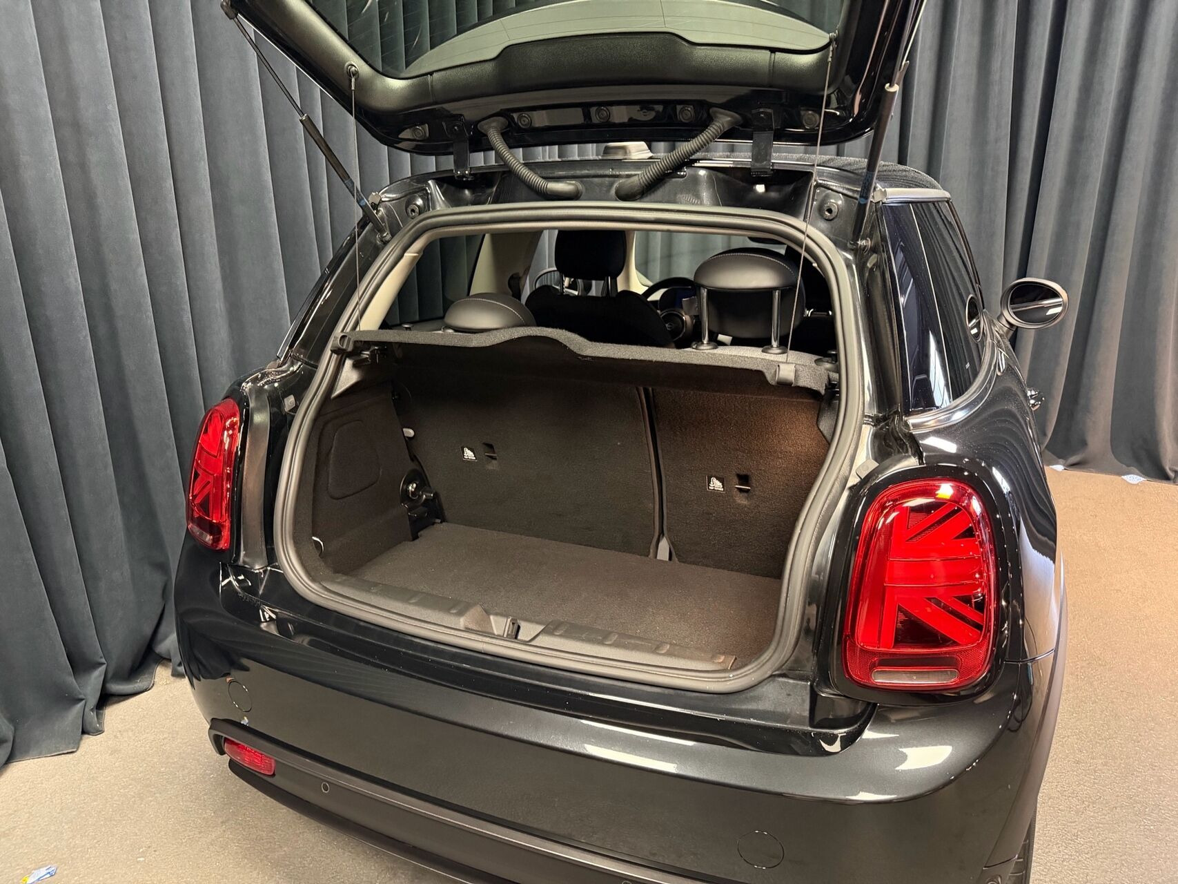 Sort Mini Cooper fra 2023
