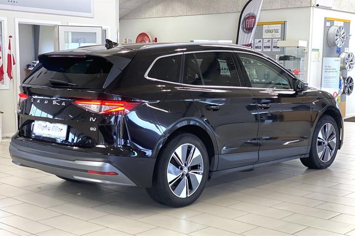 Sort Skoda Enyaq fra 2023
