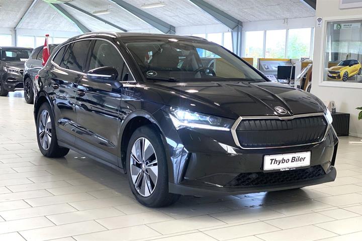 Sort Skoda Enyaq fra 2023