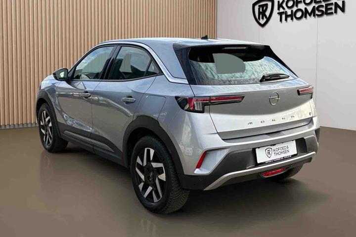 Grå Opel Mokka-e fra 2024