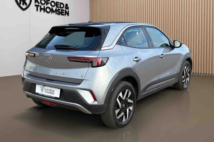 Grå Opel Mokka-e fra 2024