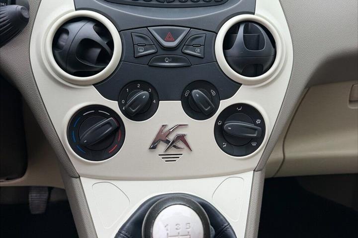 undefined Ford Ka fra 2009