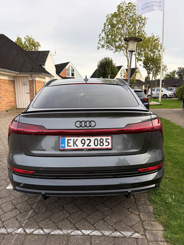 undefined Audi e-tron fra 2022
