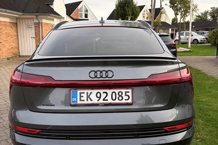 undefined Audi e-tron fra 2022