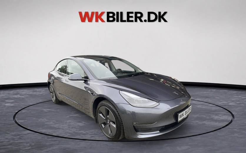 Tesla Model 3 Long Range RWD