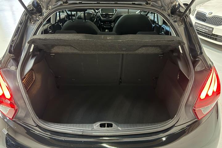 undefined Peugeot 208 fra 2018