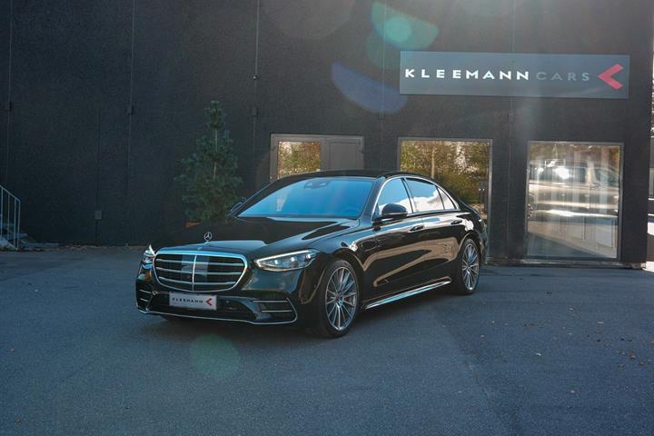 Sort Mercedes S580 e fra 2022
