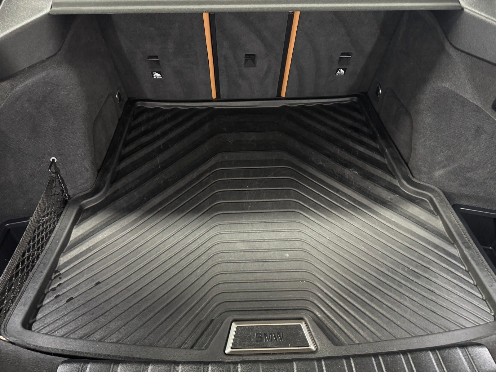 Grøn BMW i4 fra 2024