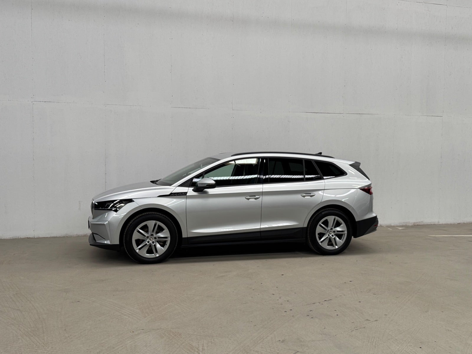 Sølv Skoda Enyaq fra 2023