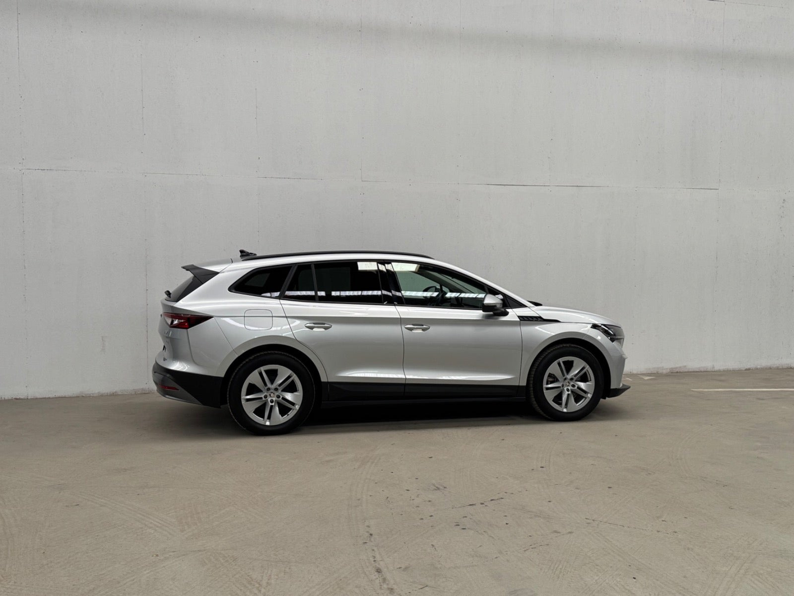 Sølv Skoda Enyaq fra 2023