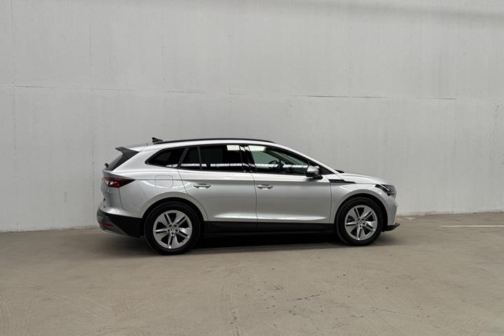 Sølv Skoda Enyaq fra 2023