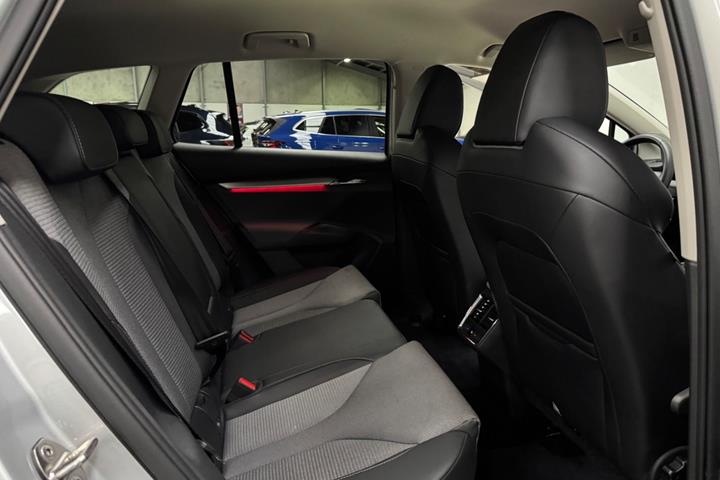 Sølv Skoda Enyaq fra 2023