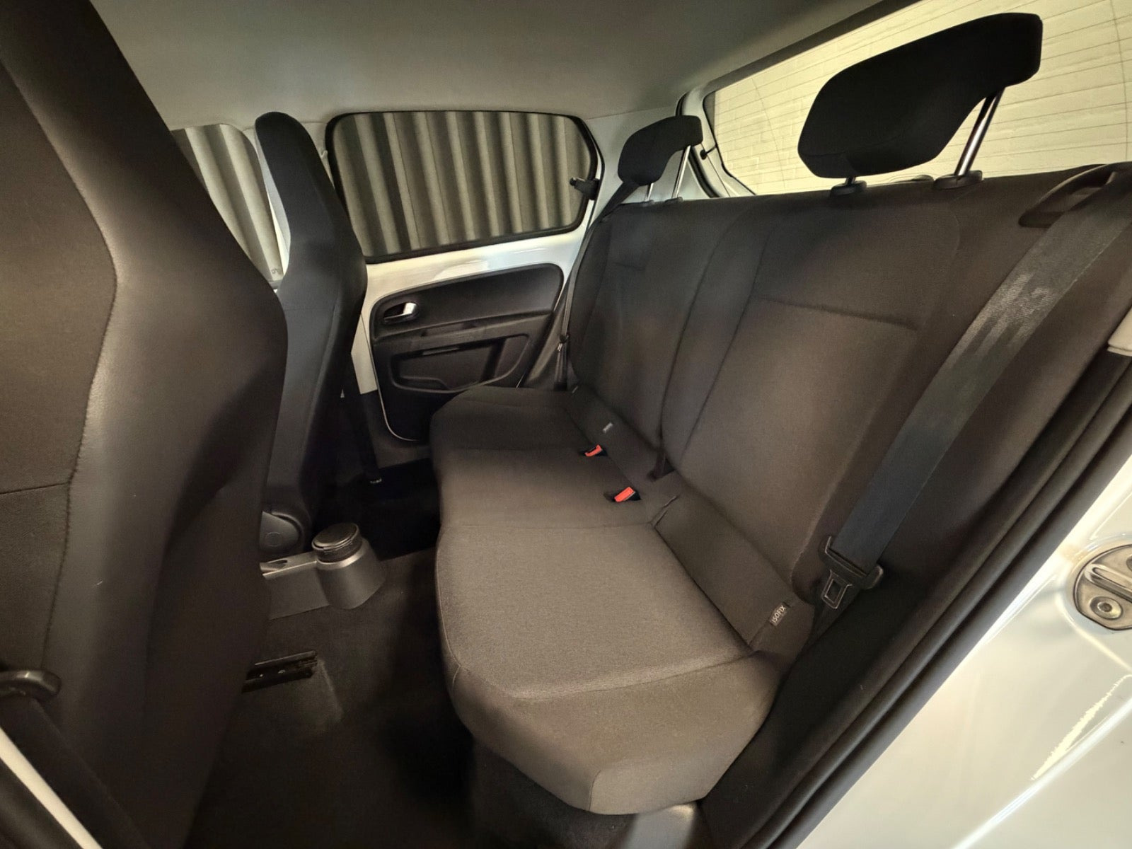Hvid VW UP! fra 2018