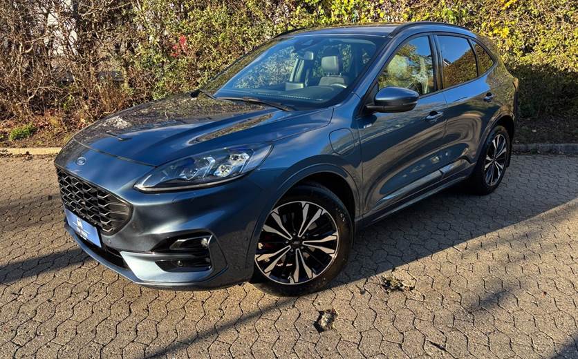 Ford Kuga 2,5 PHEV ST-Line X CVT