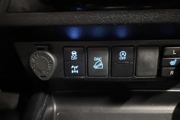 Sort Toyota HiLux fra 2021