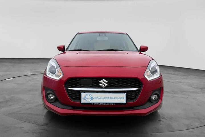Rød Suzuki Swift fra 2020
