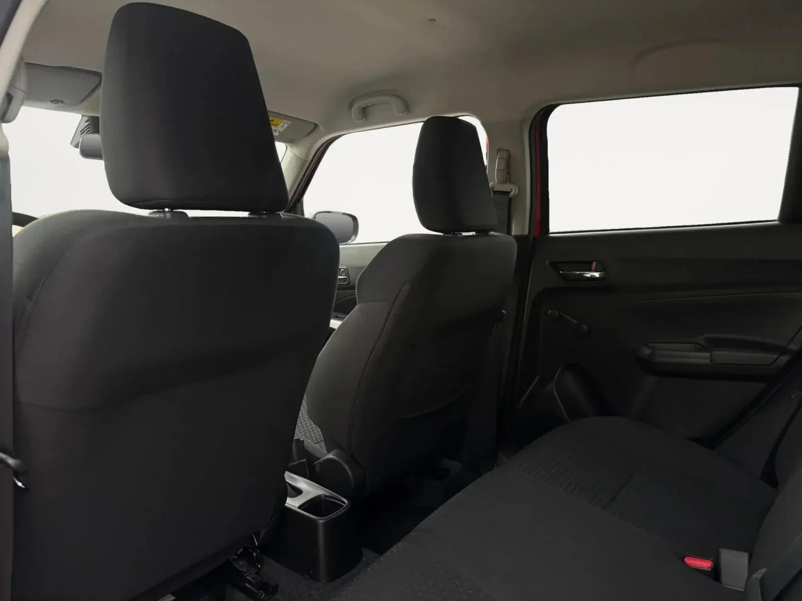 Rød Suzuki Swift fra 2020