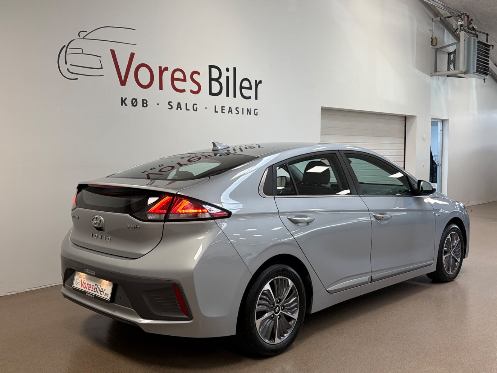 Sølv Hyundai Ioniq fra 2020