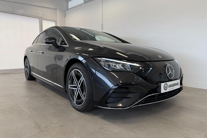 Grå Mercedes EQE350 fra 2023