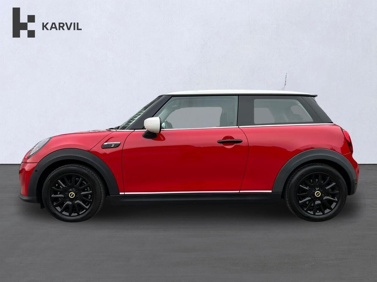 Rød Mini Cooper SE fra 2022