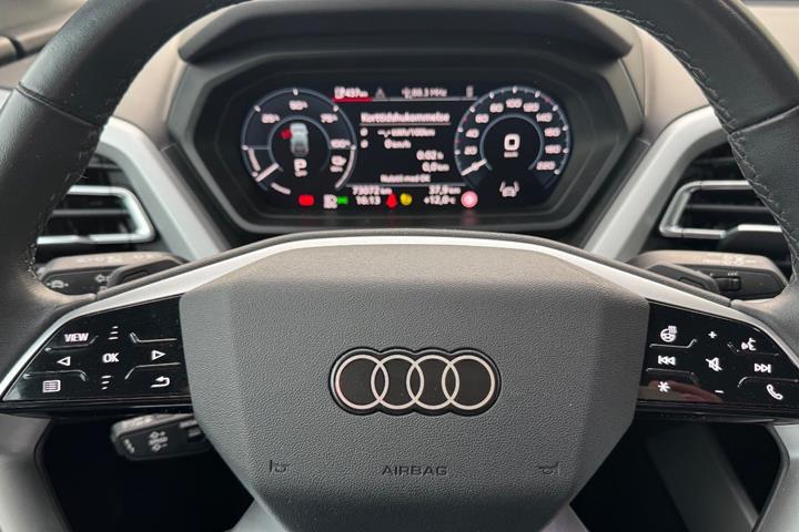 Sort Audi Q4 e-tron fra 2024