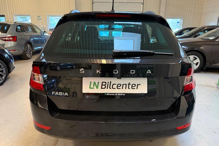 undefined Skoda Fabia fra 2023