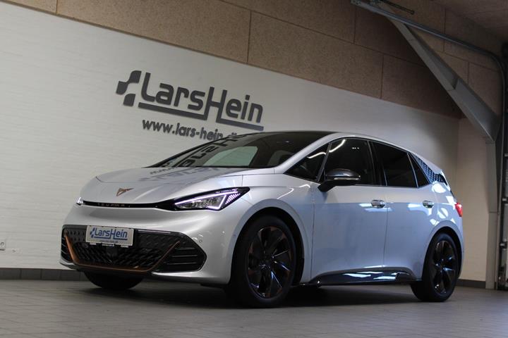 Sølv Cupra Born fra 2025