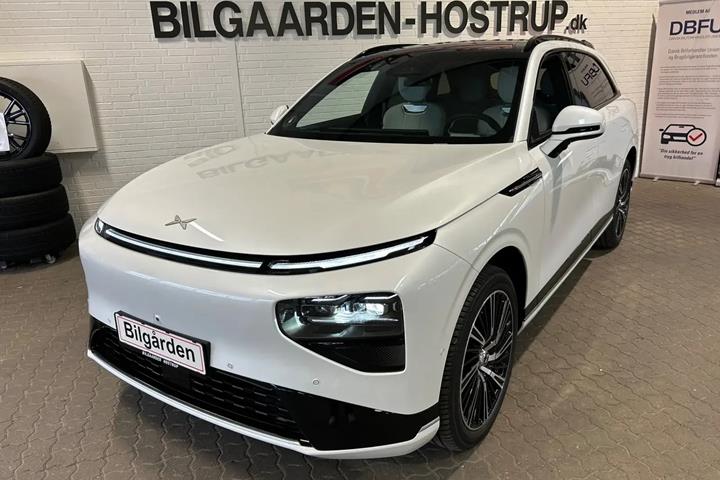 Hvid Xpeng G9 fra 2026