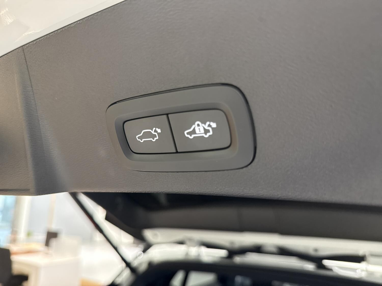Hvid Volvo XC40 fra 2022