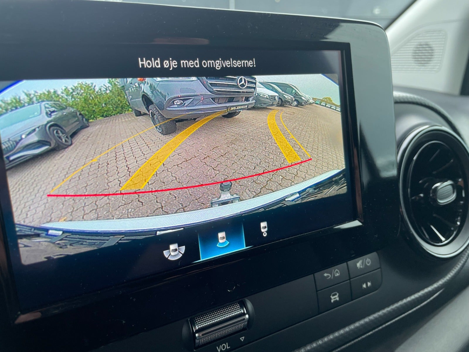 Hvid Mercedes eCitan fra 2023