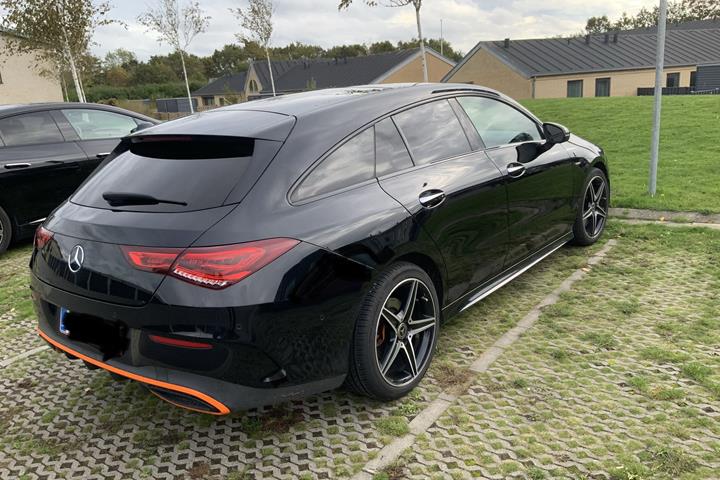 Sort Mercedes CLA fra 2020