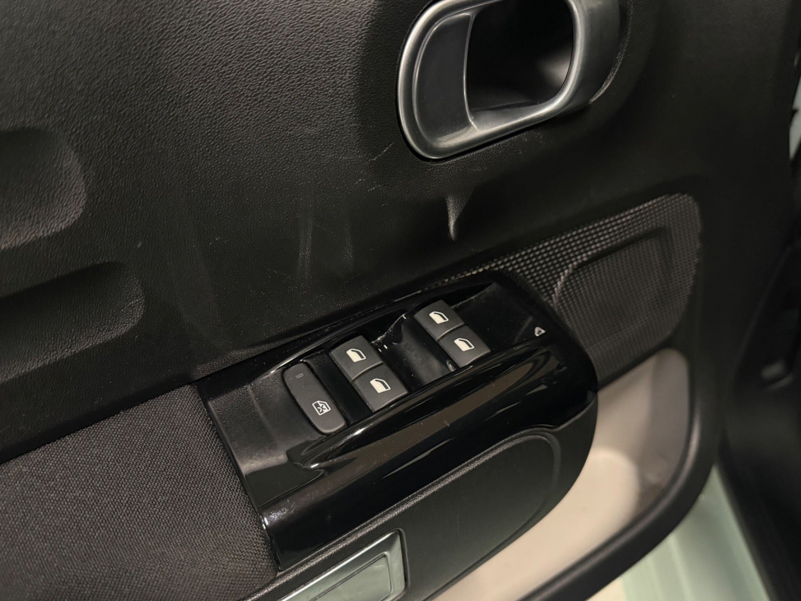 Grøn Citroën C3 fra 2017