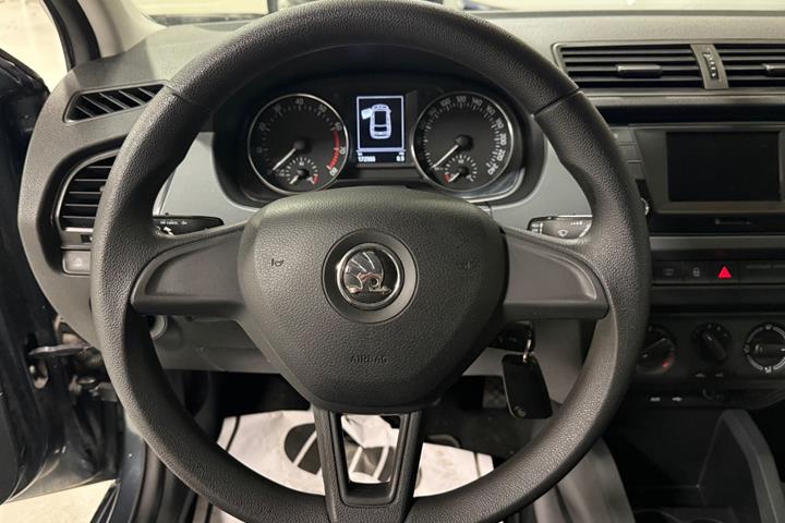 Grøn Skoda Fabia fra 2017