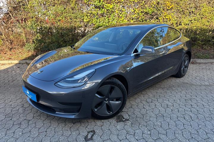 undefined Tesla Model 3 fra 2019