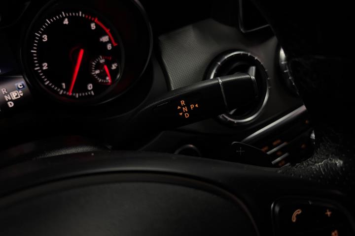 Hvid Mercedes CLA200 d fra 2016
