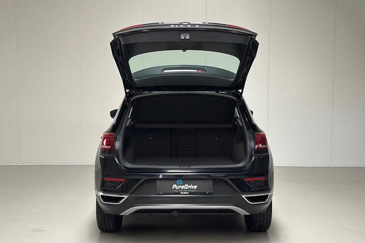 Sort VW T-Roc fra 2018