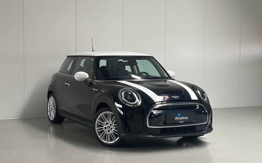 Mini Cooper SE Classic Trim