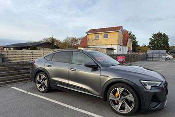 Audi e-tron 300KW