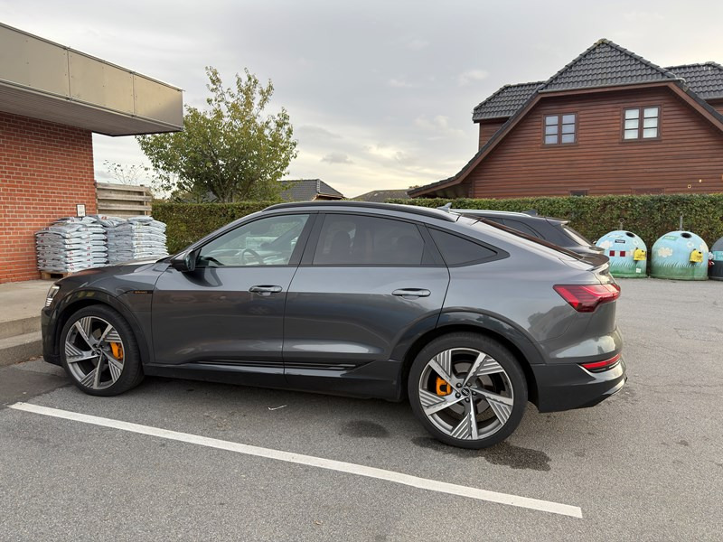 undefined Audi e-tron fra 2022