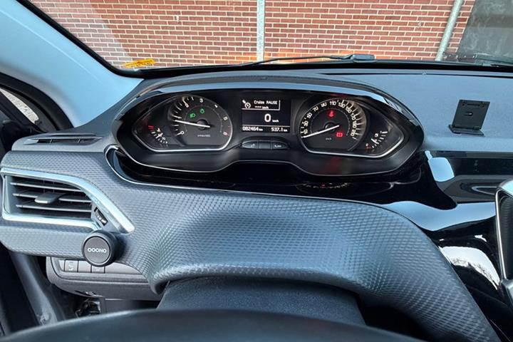 undefined Peugeot 208 fra 2020