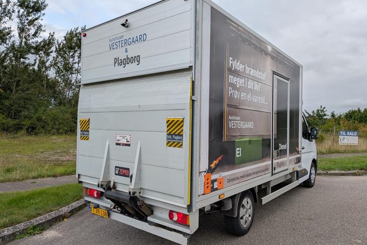 Hvid Renault Master V T40 fra 2026