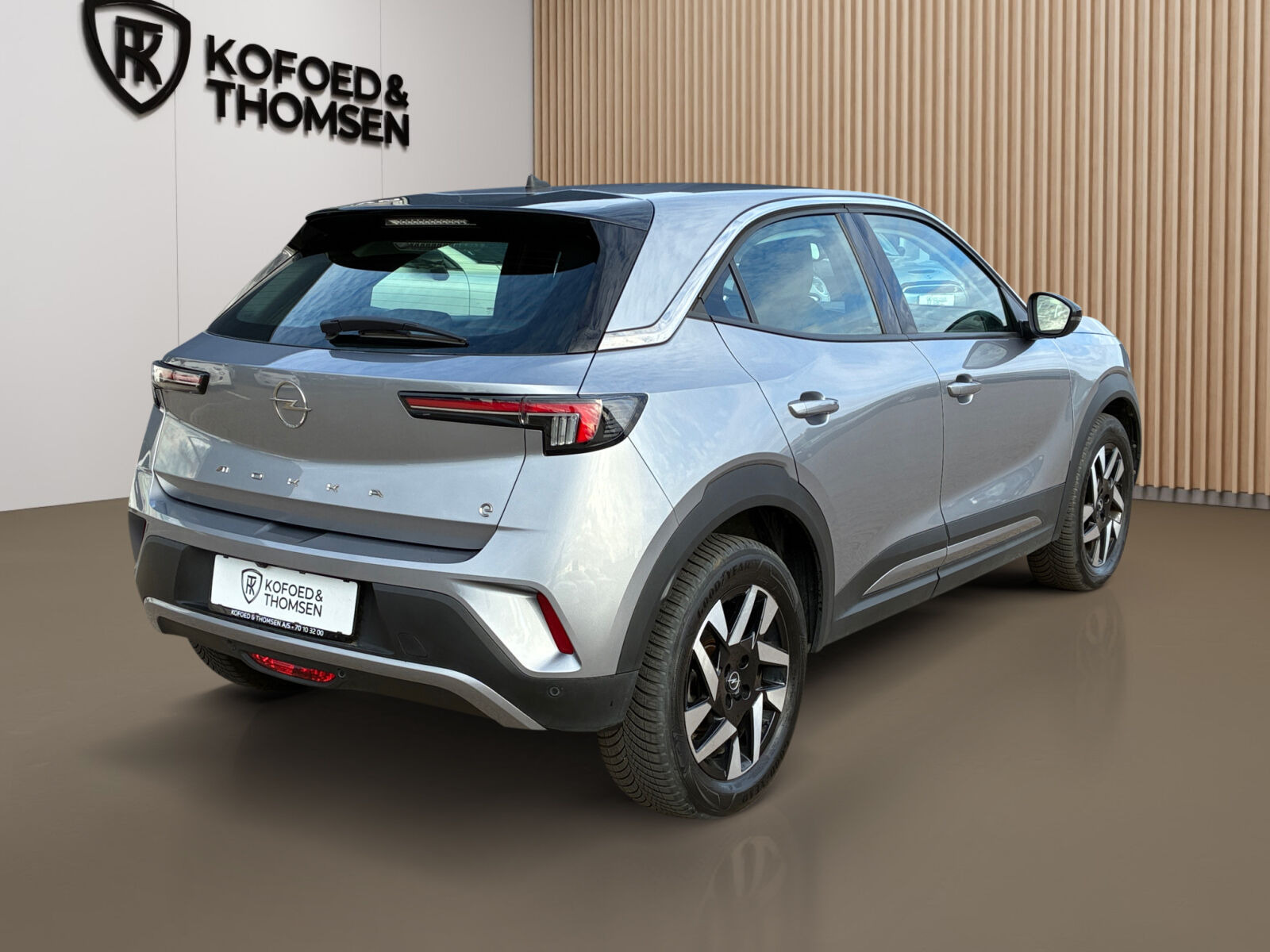 Grå Opel Mokka-e fra 2024