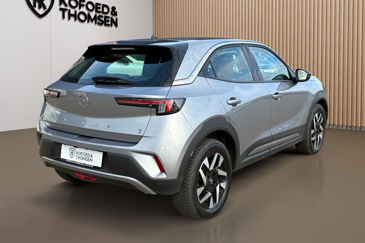 Grå Opel Mokka-e fra 2024
