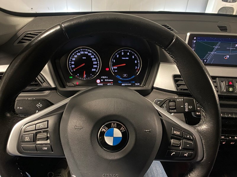 undefined BMW X1 fra 2021
